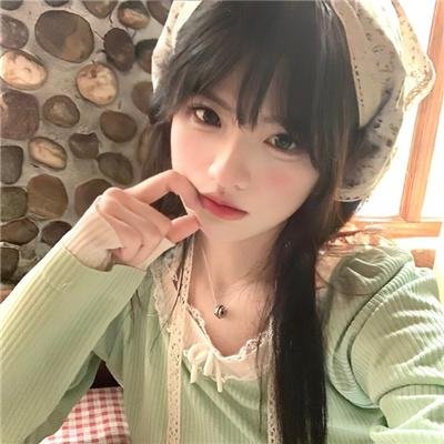 弯曲幸运草 在线观看